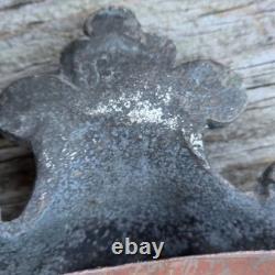 02M11 ANCIEN MIROIR AVEC MASCARON DINANDERIE CUIVRE FIN XIXe NAPOLEON III BRONZE