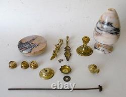 1 POT A FEU NAPOLEON III, STYLE LOUIS XVI, MARBRE CALACATTA, BRONZE DORE, XIXe