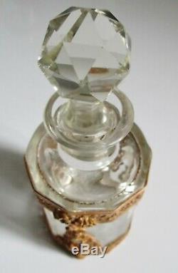 2 flacons Cristal taillé en facettes Baccarat monture bronze laiton Napoléon III