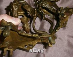 2 présentoirs tripode mascaron tête monstre Bronze Cabinet curiosités