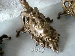 3 grande éléments ancienne têtes faune, diable en bronze pour lustre gothique