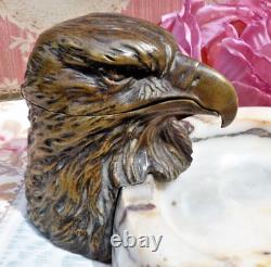 ANCIEN BRONZE ANIMALIER tête de faucon montée sur un CENDRIER en MARBRE XIXe