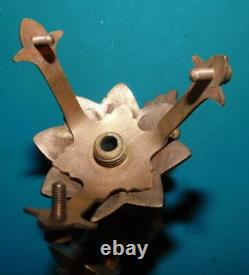 ANCIENNE APPLIQUE BEC DE GAZ EN BRONZE XIXème LOUIS XVIII NAPOLEON III. L 22 cm