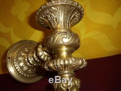 APPLIQUE LAMPE BEC DE GAZ Electrifié en Bronze & GLOBE. H 42 cm. Napoleon III