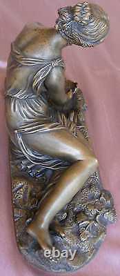AUBE Bronze XIXème Jeune Femme à l' Antique sein & jambe dénudés