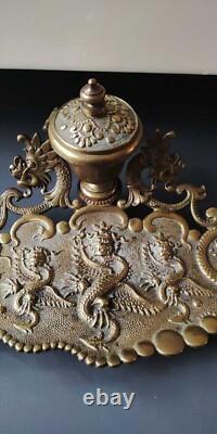 Ancien Encrier-Vide poche époque Napoléon III, d influence Asiatique. En Bronze