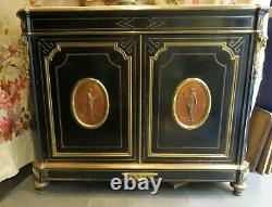 Ancien buffet d appui 2 portes napoleon III noirci XIXee medaillon bronze boulle
