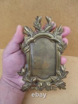 Ancien cadre en bronze épais XIX Napoleon III de style Louis XV HT 15 X 10.5 CM
