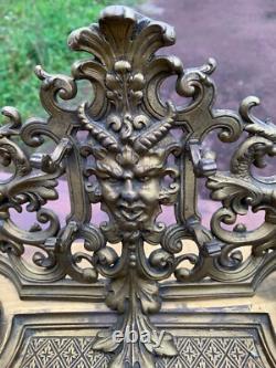 Ancien encrier en bronze doré décor grotesque Napoléon III