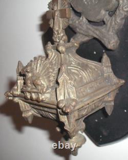 Ancien grand bénitier Napoléon III bronze et bois noirci