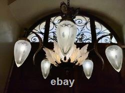 Ancien lustre Napoléon III en bronze avec hippocampes