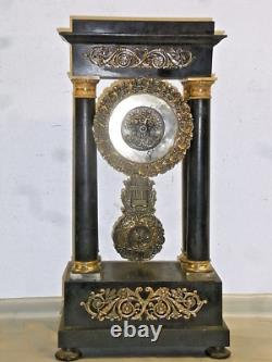 Ancienne Grande Pendule Portique Colones Napoleon III Bois Chene Bronze