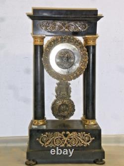 Ancienne Grande Pendule Portique Colones Napoleon III Bois Chene Bronze