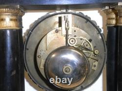Ancienne Grande Pendule Portique Colones Napoleon III Bois Chene Bronze