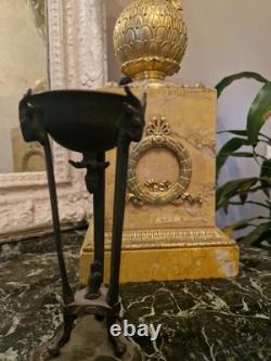 Ancienne Paire D'athenienne En Bronze