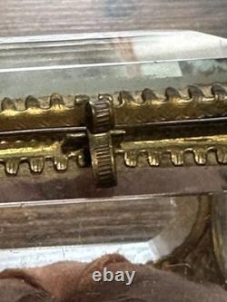 Ancienne boîte à bijoux en verre biseauté et bronze Style Napoléon III