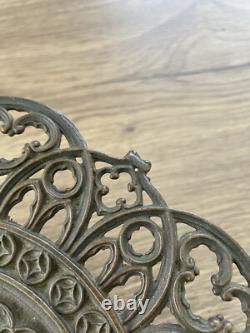 Ancienne coupe en bronze style gothique Napoléon III