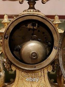 Ancienne horloge en bronze et porcelaine de Sèvres Napoléon III