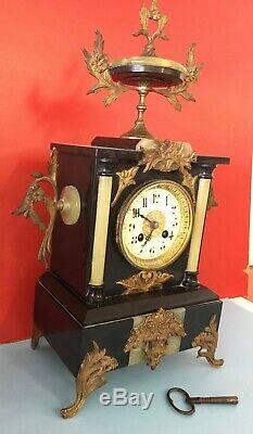 Ancienne horloge pendule Napoleon III Marbre / Bronze Fonctionne