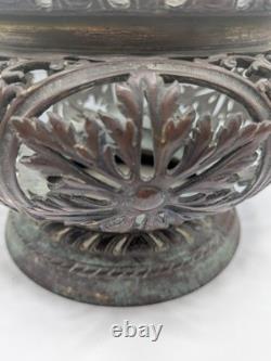 Ancienne jardinière cache-pot en bronze ajouré Têtes de lion Style Napoléon