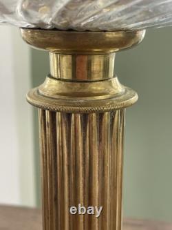 Ancienne lampe a pétrole en bronze et cristal Baccarat époque Napoléon III