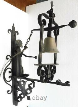 Ancienne rare CLOCHE de portail fer forgé bronze potence XIXème moine sonneur