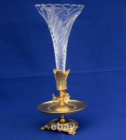 BACCARAT Vase Cornet Bronze Doré Cristal Côtes Torses Napoléon III XIXème Siècle