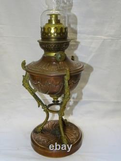 -BELLE LAMPE A PETROLE NAPOLEON III NIII EN CUIVRE et BRONZE VERRE ANCIEN D