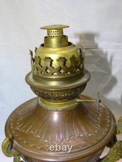 -BELLE LAMPE A PETROLE NAPOLEON III NIII EN CUIVRE et BRONZE VERRE ANCIEN D