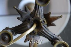 Barbedienne-cahieux Pied De Lampe En Bronze Aux Tetes De Lionnes Napoleon III