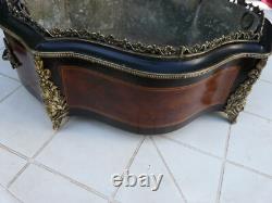 Belle Jardinière Napoléon III en marqueterie et bronze