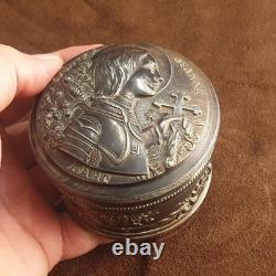 Boîte à bijoux en bronze ou cuivre à patine noire Sainte Jeanne D'Arc Fin XIXe