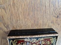 Boite a timbre marqueterie boulle époque napoleon 3 xix E 19e objet de collectio