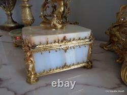 Boite en Onyx et Bronze Epoque Napoléon III