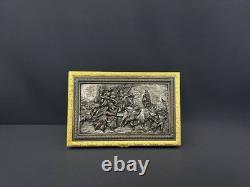 Boîte en bronze doré et plaque en relief patinée, XIXe siècle