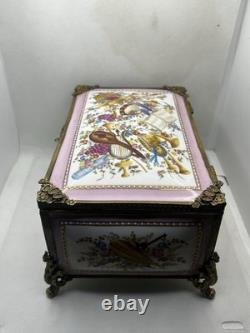 Boîte française d'antiquités en bronze doré émaillé rose Style Napoléon 24x15 CM