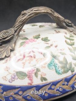 Bonbonnière porcelaine Limoges montée bronze LM 1895 décor oiseaux Napoléon III