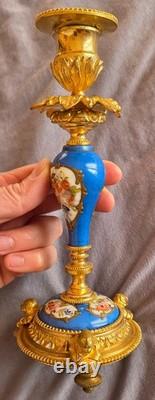 Bougeoir Napoléon III en bronze doré et porcelaine polychrome et or