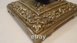 Bougeoir ancien XIX? Siècle en bronze massif décor religieux & royal