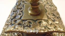 Bougeoir ancien XIX? Siècle en bronze massif décor religieux & royal