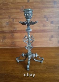 Bougeoir en Bronze Napoléon III style néo gothique