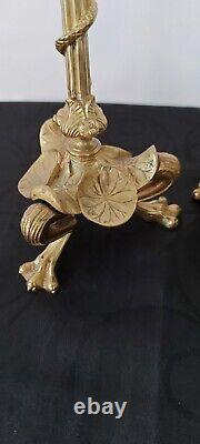 Bougeoirs bronze doré, Pieds griffes, enroulement de serpent, feuillagés