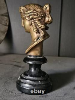 Bronze Buste Femme XIX socle Bois Era Napoleon III Visage Grecque Romain Deesse