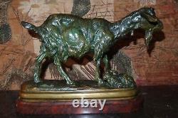 Bronze animalier de E. Frémiet XIXème (Chèvre au chevreau)