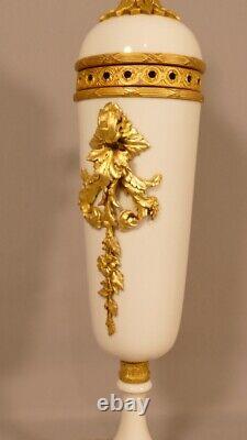 Brûle Parfum, Cassolette En Porcelaine Blanche Et Bronze Doré, Napoléon III