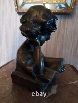 Buste Enfant Liseuse en Bronze XIXème