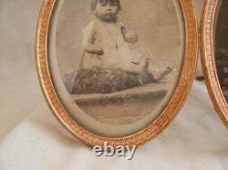 CADRE PHOTOS DOUBLE EN BRONZE ET LAITON DORE, EPOQUE FIN 19ème