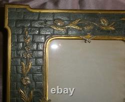 Cadre porte photo Napoléon III en bronze patiné Décor Fleurs Oiseau & Papillon