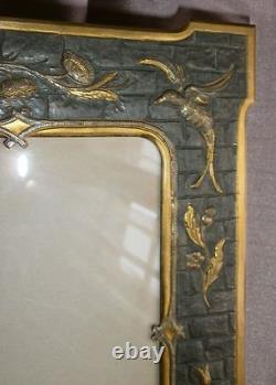 Cadre porte photo Napoléon III en bronze patiné Décor Fleurs Oiseau & Papillon