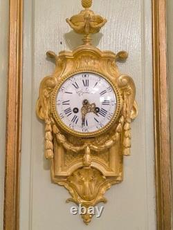 Cartel d'alcôve en bronzes dorés d'aprés un modéle d'Osmond Epoque Napoléon III